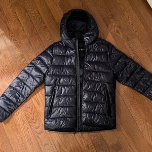 Men’s Abercrombie and Fitch packable down puffer coat size xs navy blue